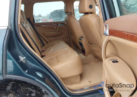 2004 Porsche Cayenne S z USA, uszkodzony, nr VIN WP1AB29P34LA74025